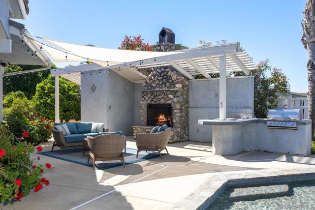 16334 Woodson View Rd, Poway CA: https://media.crmls.org/mediaz/e9179aa5-480f-42be-bc3b-f246ef821fd0.jpg