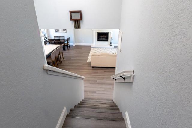 15105 Charter Oak Boulevard, Salinas CA: https://media.crmls.org/mediaz/e917f526-29e3-47cc-ad29-49331cbd3d00.jpg