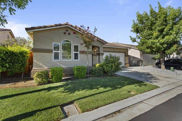 3009 La Vina Circle, Los Banos CA: https://media.crmls.org/mediaz/e918b087-79f3-4e9a-a2ca-fa730b61a1a9.jpg