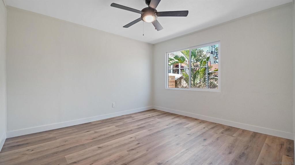 MLS #250042675SD image #34