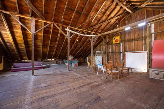 1650 Stage Road, Pescadero CA: https://media.crmls.org/mediaz/e9195d56-cd25-4a44-bba8-11f14cf68a01.jpg