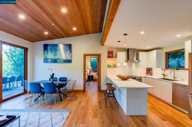 Image 8 of 30 For 5924 Park Ave