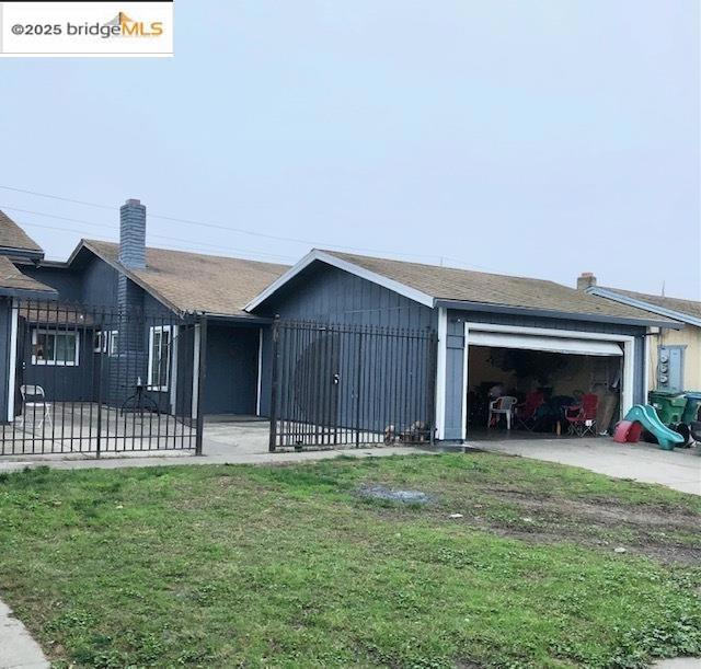 453 453 Jill CIR, Stockton CA: https://media.crmls.org/mediaz/e91b8f47-47f2-4271-8ac7-7823fd8612e8.jpg