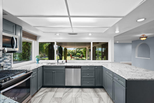 28606 Solon Avenue, Canyon Country CA: https://media.crmls.org/mediaz/e91bf211-6630-4f51-a7e8-de2aea292419.jpg