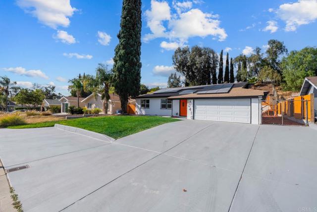10410 Fairhill Drive, Spring Valley CA: https://media.crmls.org/mediaz/e91d0719-f5e0-4ff6-b6e5-3d12e5c15748.jpg