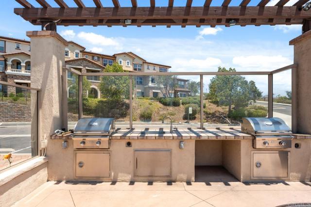 1705 Montilla, Santee CA: https://media.crmls.org/mediaz/e91d4f8f-2089-4bf5-8c03-b057d3273bfa.jpg