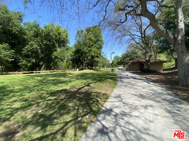 1342 E Fairgrove Avenue, West Covina CA: https://media.crmls.org/mediaz/e91d9ab4-7300-4a86-a085-d723839646f6.jpg