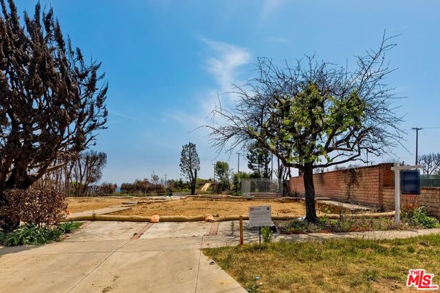 Drew Fenton | 424 Lombard Avenue Pacific Palisades CA | MLS: 7090361