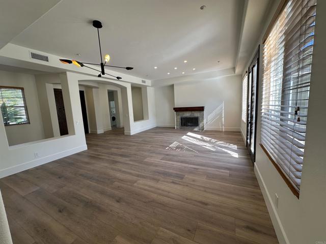 Detail Gallery Image 12 of 53 For 845 Stratford, Encinitas,  CA 92024 - 6 Beds | 4/1 Baths