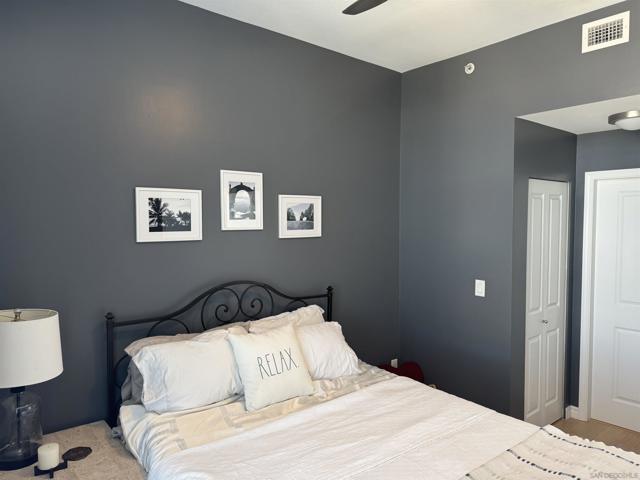 475 Redwood, San Diego CA: https://media.crmls.org/mediaz/e91ff1cf-f00a-4deb-9433-7031126fc0cb.jpg