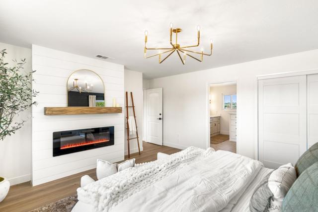 4141 Palomar Drive, Fallbrook CA: https://media.crmls.org/mediaz/e920a568-a12d-4751-976c-79252f962316.jpg