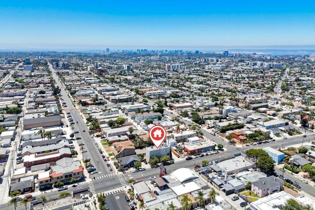 2625 Adams Avenue, San Diego CA: https://media.crmls.org/mediaz/e920cb1e-9175-42a7-b84e-82a5267851d4.jpg
