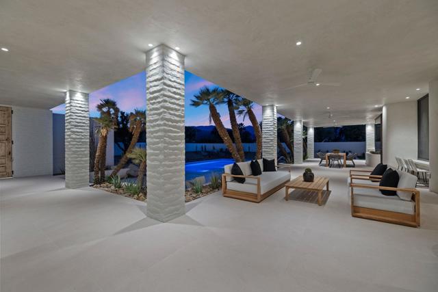 71000 Tamarisk Lane, Rancho Mirage CA: https://media.crmls.org/mediaz/e9217e2a-8f20-41d0-934f-4bb3470ddb5e.jpg