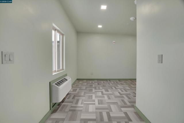 640 State Highway 12, Rio Vista CA: https://media.crmls.org/mediaz/e921ba3c-8755-4d9b-9683-b71f2673b6c7.jpg