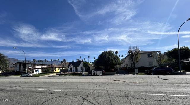 Detail Gallery Image 7 of 64 For 1104 N Lake Ave, Pasadena,  CA 91104 - – Beds | – Baths