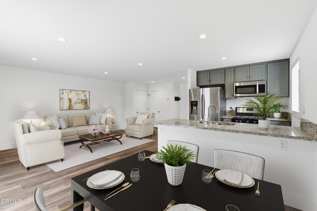 362 W Santa Barbara Street