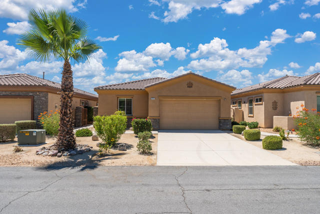 67437 S Chimayo Drive, Cathedral City CA: https://media.crmls.org/mediaz/e922a22f-2048-453d-ba43-bd6f28527bf7.jpg