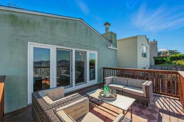 46 Caroline Way, Daly City CA: https://media.crmls.org/mediaz/e9236e47-c15b-4b59-99bf-e131f28a6305.jpg