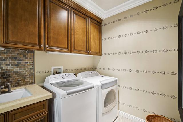 4449 Esplanade Lane, Palm Springs CA: https://media.crmls.org/mediaz/e92380b0-9b95-492f-a833-06344bb42599.jpg