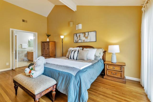 574 Sand Hill Circle, Menlo Park CA: https://media.crmls.org/mediaz/e9247241-073b-4daa-bc29-709bd7799aaf.jpg