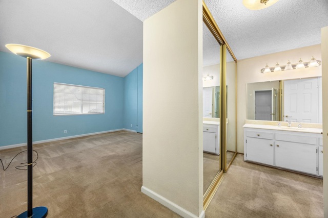 34203 Petard Ter, Fremont CA: https://media.crmls.org/mediaz/e9248e73-f1d2-4e23-a833-2d51aa93573d.jpg