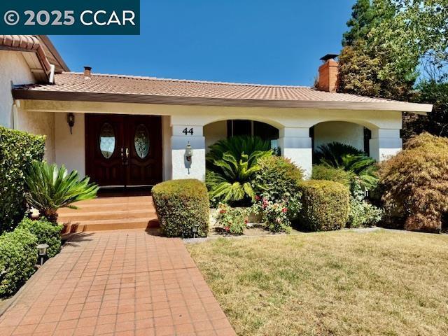 44 Dos Rios Ct, San Ramon CA: https://media.crmls.org/mediaz/e9259c14-89c6-4aa2-9188-01afac0c4759.jpg