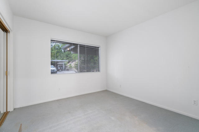 16445 Garvin Drive, Encino CA: https://media.crmls.org/mediaz/e925ccd0-5422-49f4-9138-461256f191a2.jpg