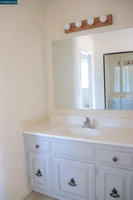 3804 Malibu, Pittsburg CA: https://media.crmls.org/mediaz/e928dd93-9a2b-4faf-961e-056f1c764d3d.jpg
