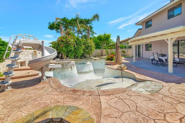 270 Rio Vista Drive, King City CA: https://media.crmls.org/mediaz/e928f742-872a-42c0-b35d-52ac5413eff7.jpg