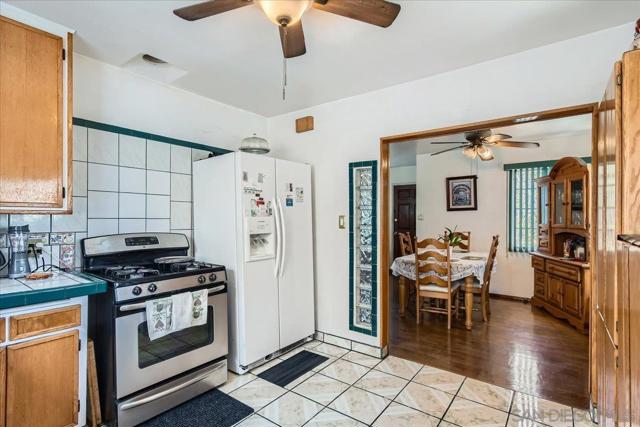 3145 Chollas Road, San Diego CA: https://media.crmls.org/mediaz/e929d0de-2847-4218-88e3-cdb80d836ff5.jpg