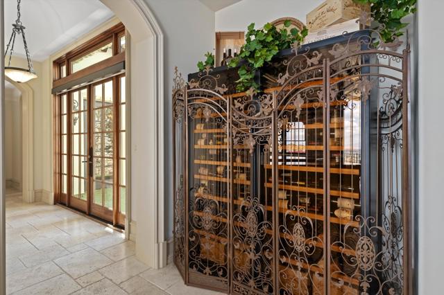 28 Grande View Court, Rancho Mirage CA: https://media.crmls.org/mediaz/e92a0fd2-6c85-4203-a55e-44cc9404c9a4.jpg