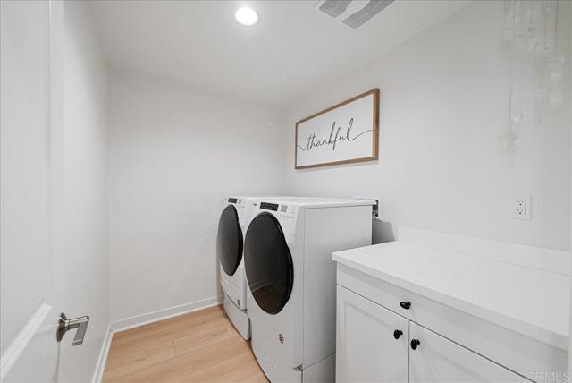 Detail Gallery Image 13 of 49 For 31552 Calle De Las Rosas, Bonsall,  CA 92003 - 4 Beds | 2/1 Baths