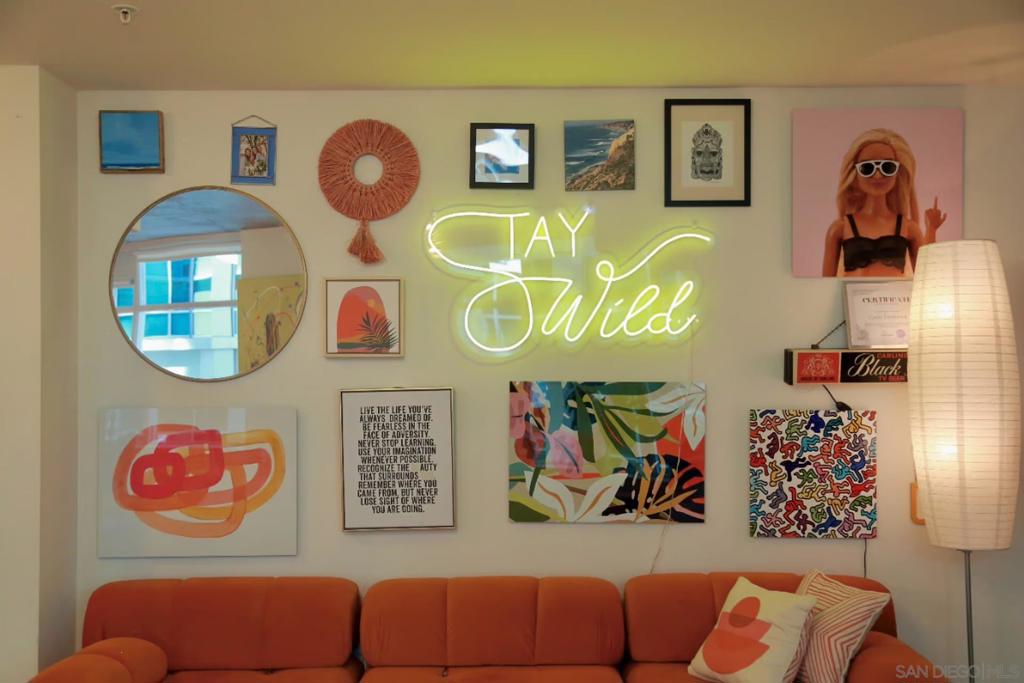 https://media.crmls.org/mediaz/e92c3e8c-0e39-4e5f-88bb-d4c011db0dc5.jpg?preset=X-Large