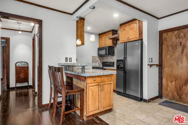 7765 W 91st Street, Playa del Rey CA: https://media.crmls.org/mediaz/e92cb4b9-4955-4b95-b7f3-6c0c0b0ff29f.jpg