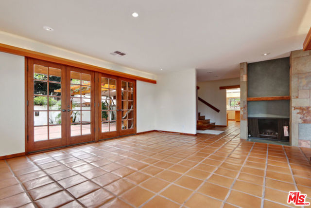 5942 Paseo Canyon Drive, Malibu CA: https://media.crmls.org/mediaz/e92d938f-1868-4d92-b1e8-3adaa1e59c4f.jpg