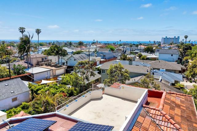 4790 Everts Street, San Diego CA: https://media.crmls.org/mediaz/e92dc7b5-c64b-4f24-aa93-50f456028a15.jpg