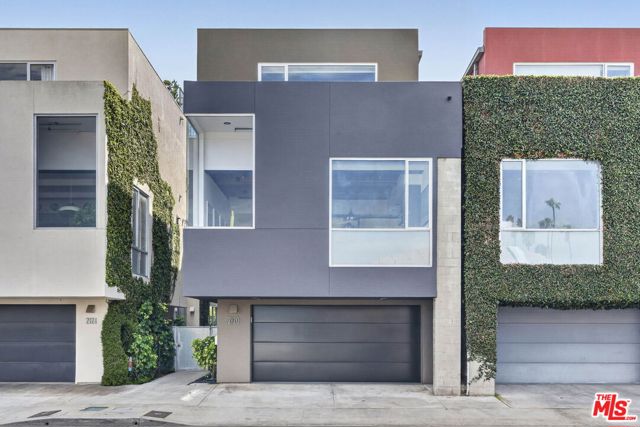 2120 Narcissus Court photo 32