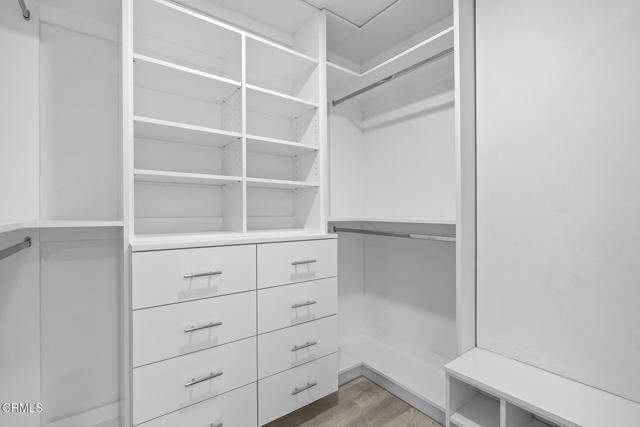 Detail Gallery Image 15 of 20 For 4333 Portola Ave, Los Angeles,  CA 90032 - 4 Beds | 5 Baths