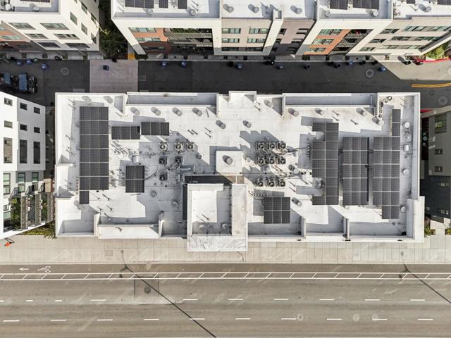 45058 Fremont Boulevard, Fremont CA: https://media.crmls.org/mediaz/e92eb127-a13e-45c9-a1e6-cca9ba5f3a68.jpg