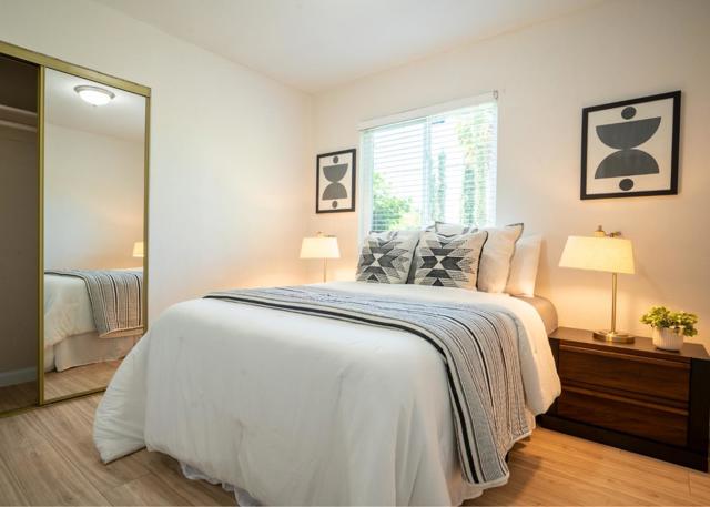 1725 Hogar Drive, San Jose CA: https://media.crmls.org/mediaz/e92fdb70-1526-470b-a64e-c605fea755f8.jpg