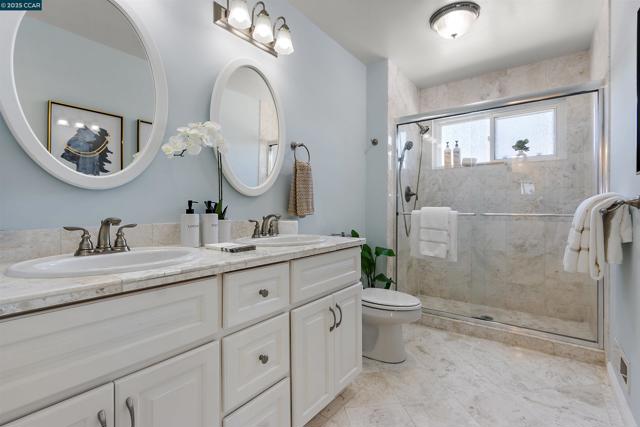 59 Shuey Dr, Moraga CA: https://media.crmls.org/mediaz/e92fe9af-8e4f-4fe0-95a4-bc49a8c34b87.jpg