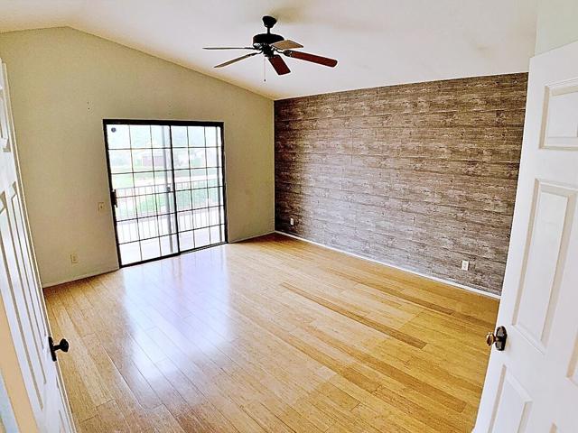 49035 Serenata Court, La Quinta CA: https://media.crmls.org/mediaz/e930caa0-a597-4de7-8924-2056d55ac18c.jpg