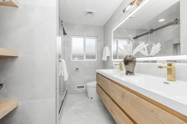 1367 Cordelia Ave, San Jose CA: https://media.crmls.org/mediaz/e931d058-80ab-48bf-9caf-dbab54b13cf2.jpg