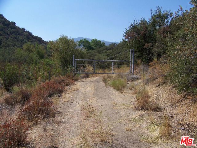 0 Apn 147-080-005, New Cuyama CA: https://media.crmls.org/mediaz/e9321e33-126e-47b8-baf6-1c9bd063e3aa.jpg