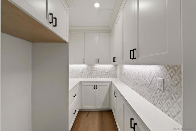 910 Balboa, Coronado CA: https://media.crmls.org/mediaz/e9325a88-7398-4808-94f2-1c1b9130492b.jpg