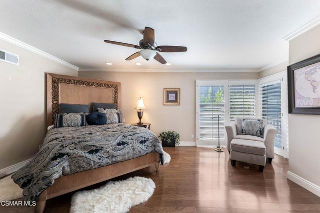 32146 Oakshore Drive, Westlake Village CA: https://media.crmls.org/mediaz/e9333d58-ea45-4ad7-abbd-db2b900e3520.jpg