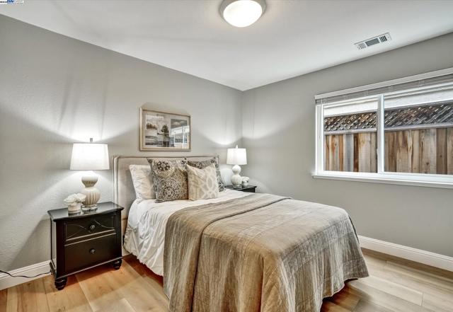 326 Fontaine Dr, Danville CA: https://media.crmls.org/mediaz/e933b04f-8d6a-4798-85e5-3264b1b46020.jpg