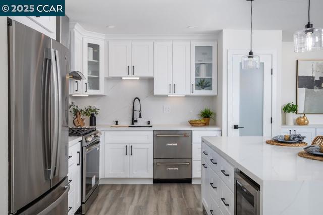 1132 Running Springs Rd, Walnut Creek CA: https://media.crmls.org/mediaz/e9340d2c-0f43-4010-a1b5-5628d9a0650b.jpg