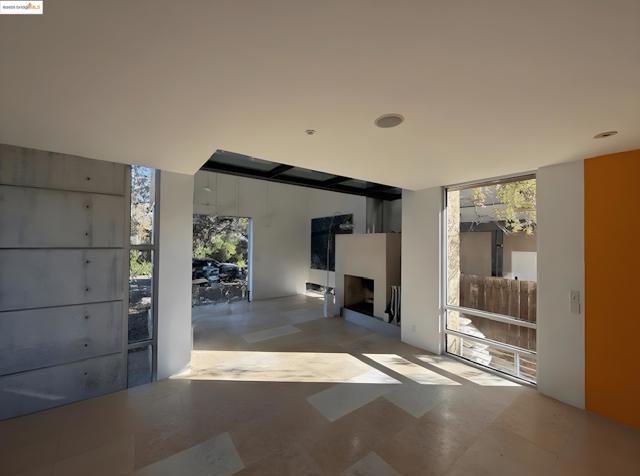 4000 Manzana Lane, Palo Alto CA: https://media.crmls.org/mediaz/e93438df-bf5a-47ad-b81a-fd78a5276f16.jpg