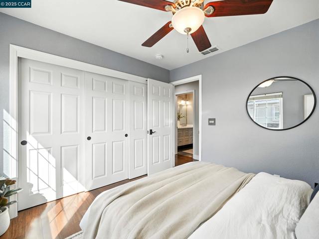 36309 Tunbridge Drive, Newark CA: https://media.crmls.org/mediaz/e934f26d-ff08-4f4e-913c-07ae63c7a6c4.jpg